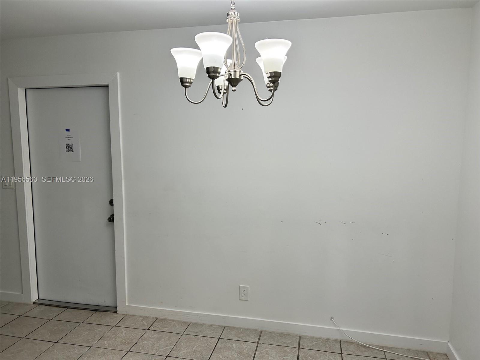OAK TREE GARDEN CONDO - Residential