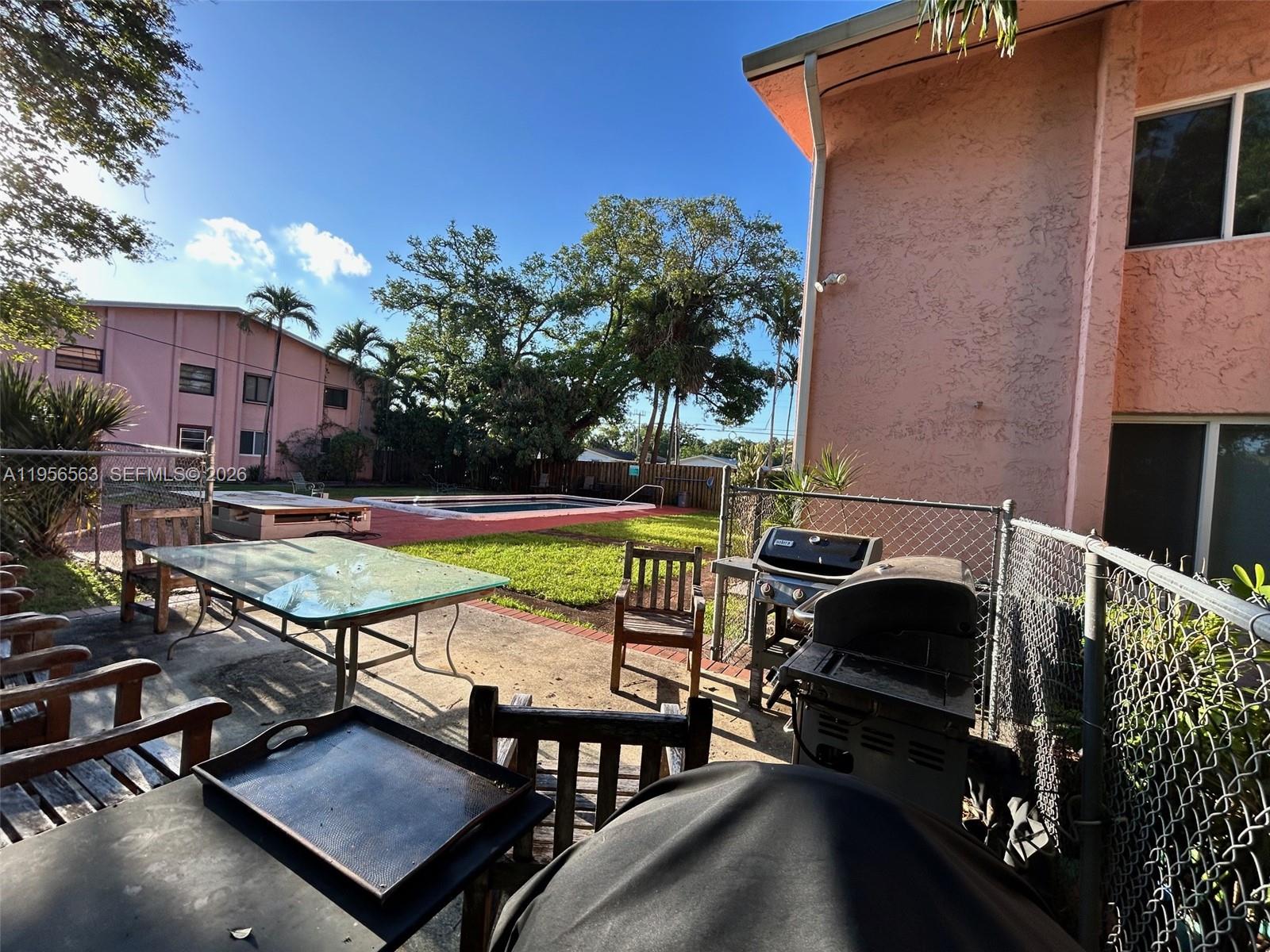 OAK TREE GARDEN CONDO - Residential
