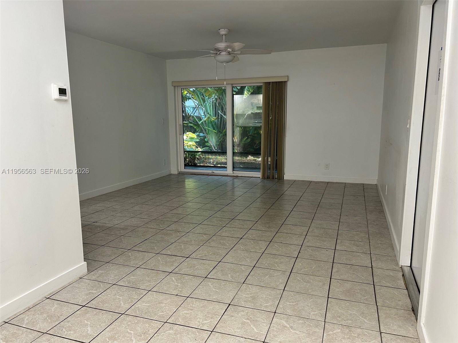 OAK TREE GARDEN CONDO - Residential