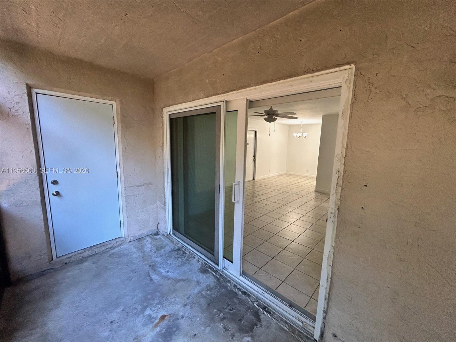 OAK TREE GARDEN CONDO - Residential