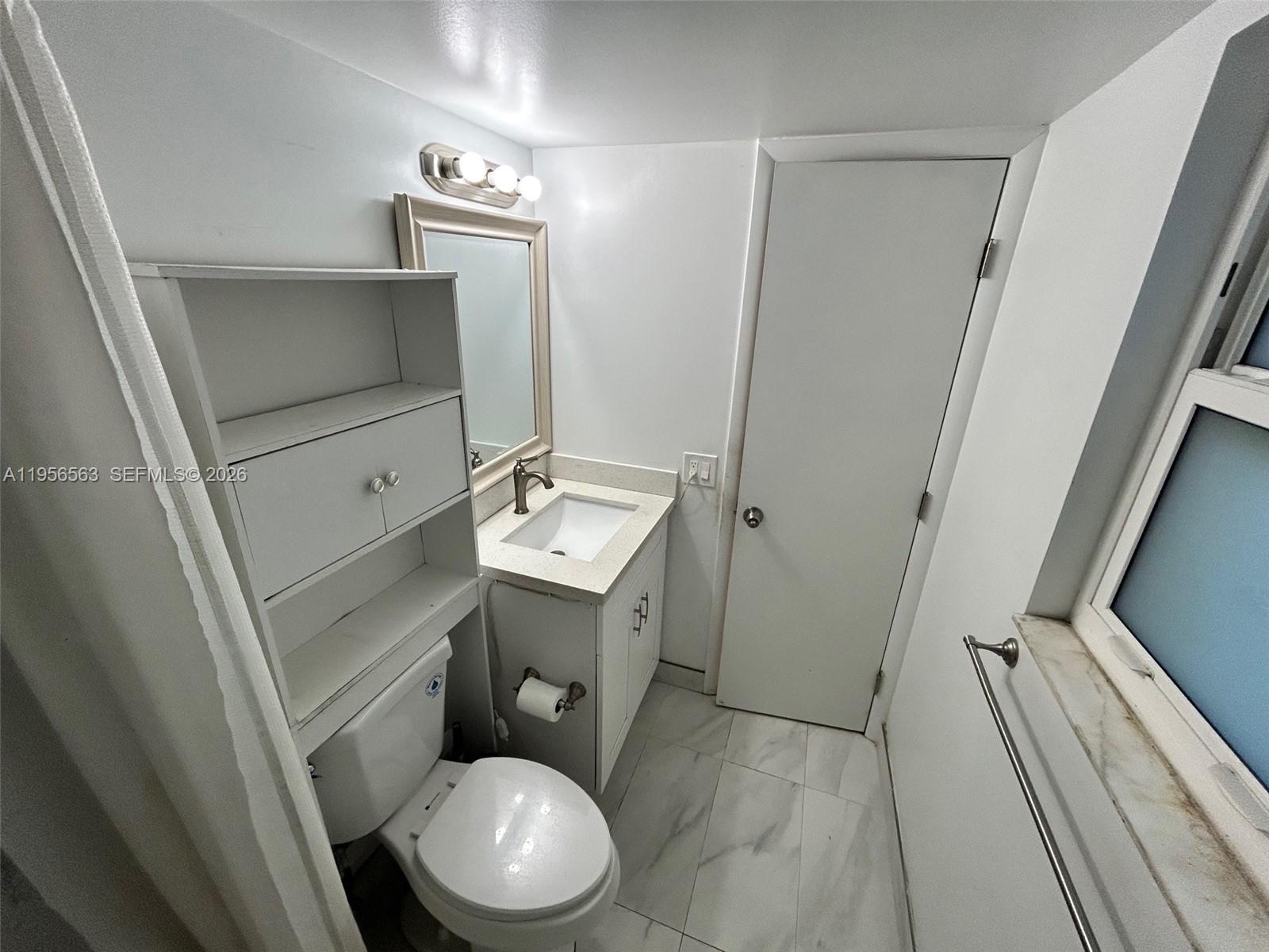 OAK TREE GARDEN CONDO - Residential