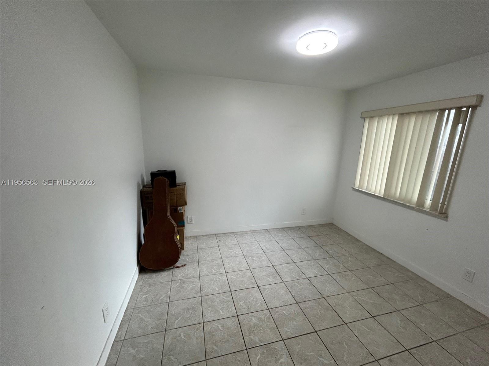 OAK TREE GARDEN CONDO - Residential