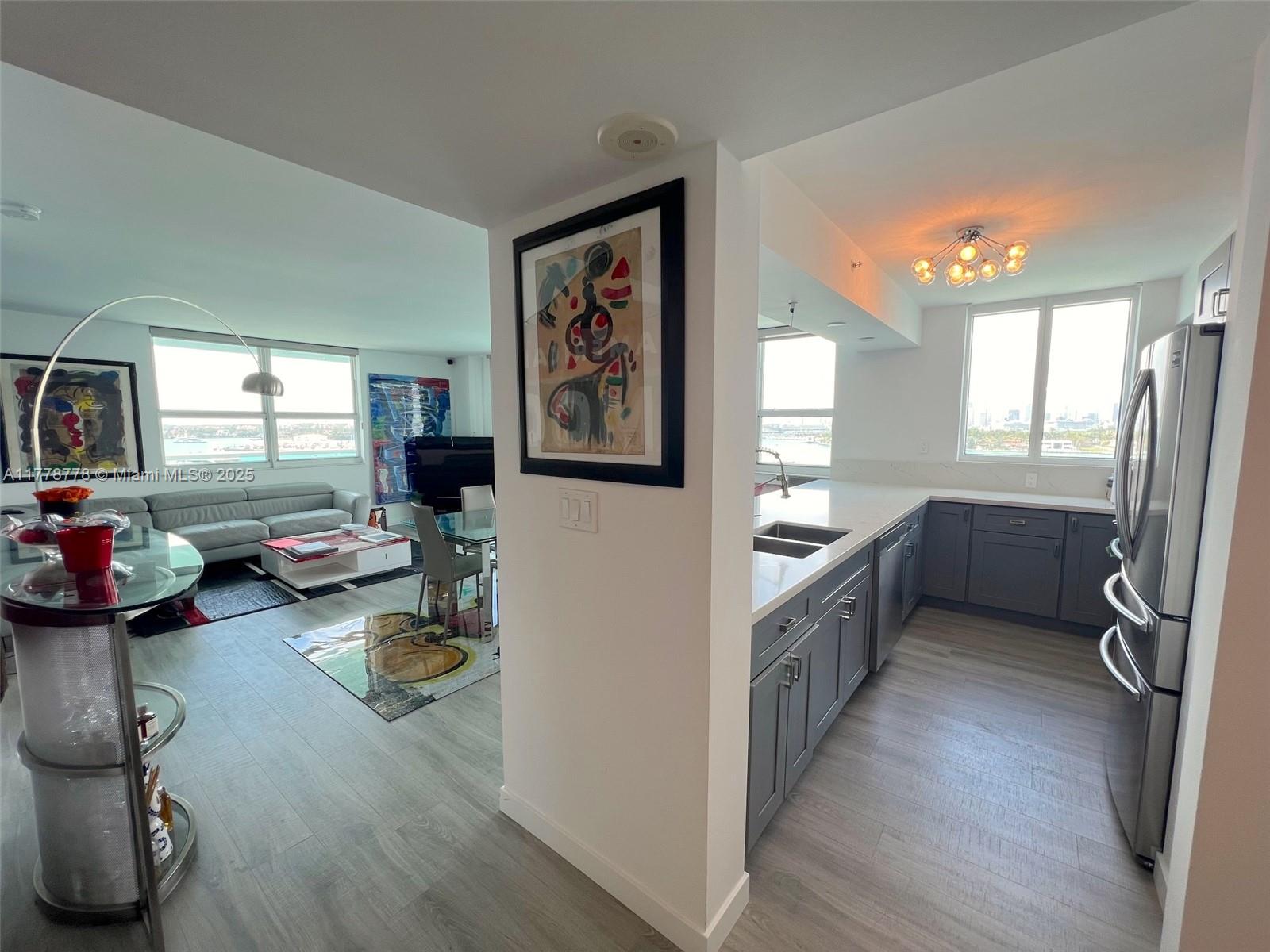650 West Ave 1001