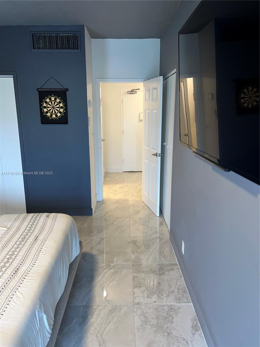 CLIPPER CONDO NO 1 - Residential