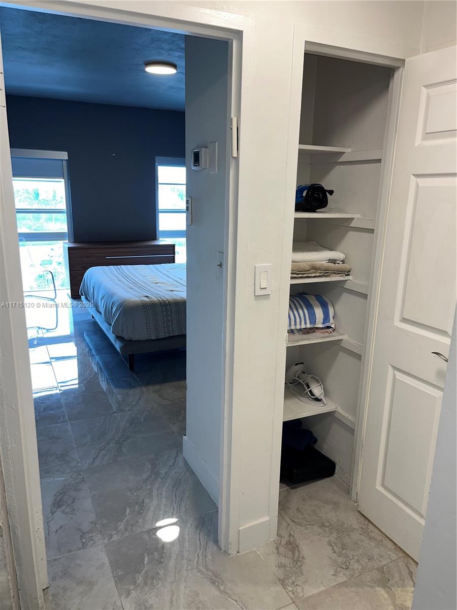 CLIPPER CONDO NO 1 - Residential