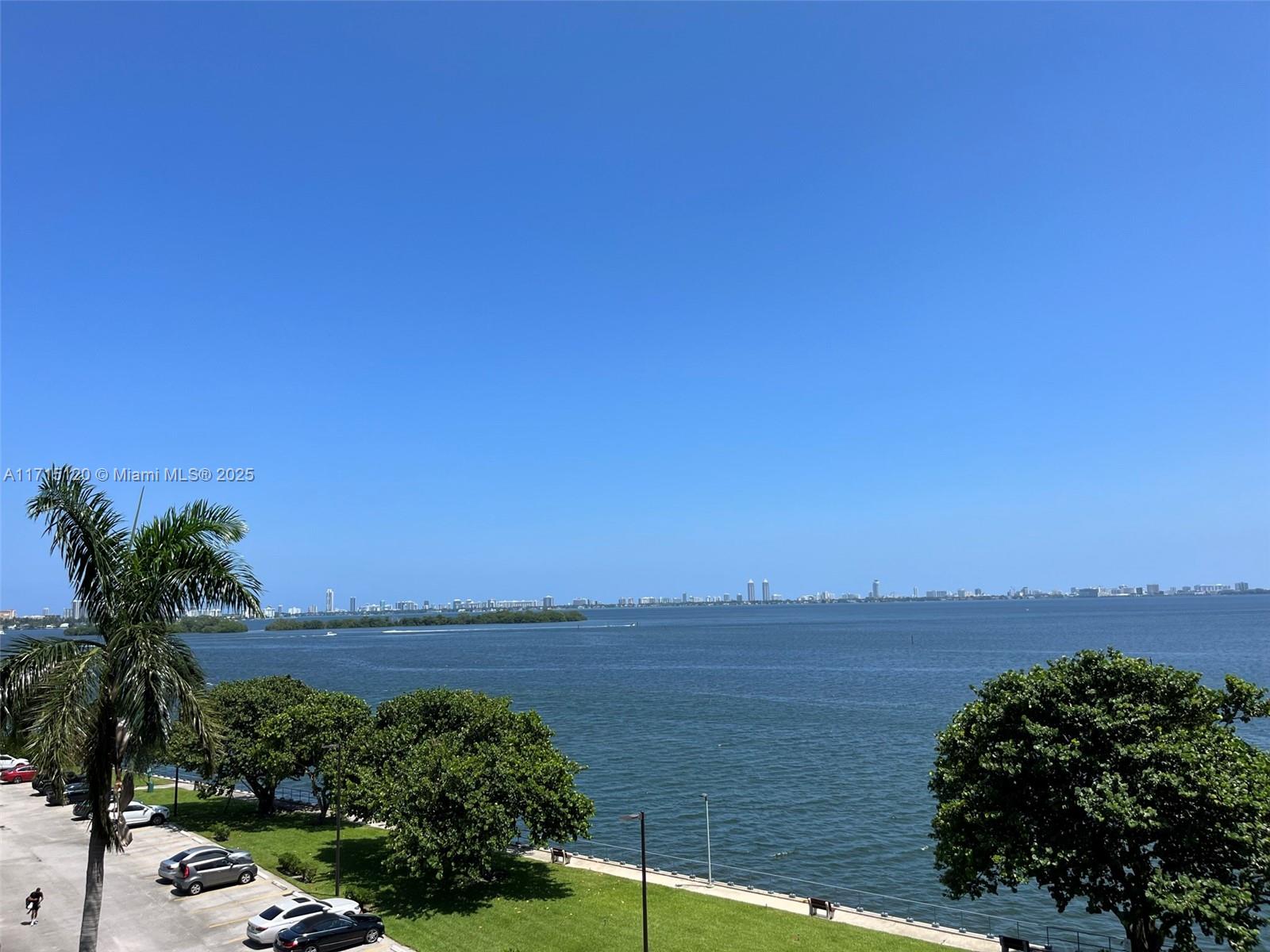 CLIPPER CONDO NO 1 - Residential