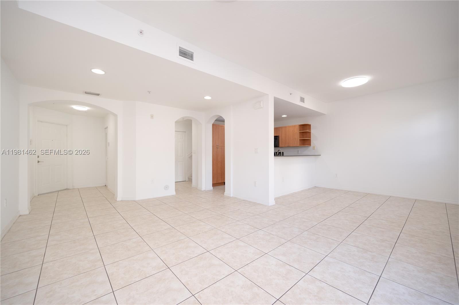 CORONADO AT DORAL II COND - Residential Lease