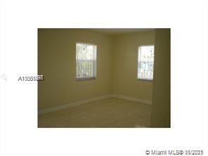 AMND MIAMI SUBURBAN ACRES - Residential Lease