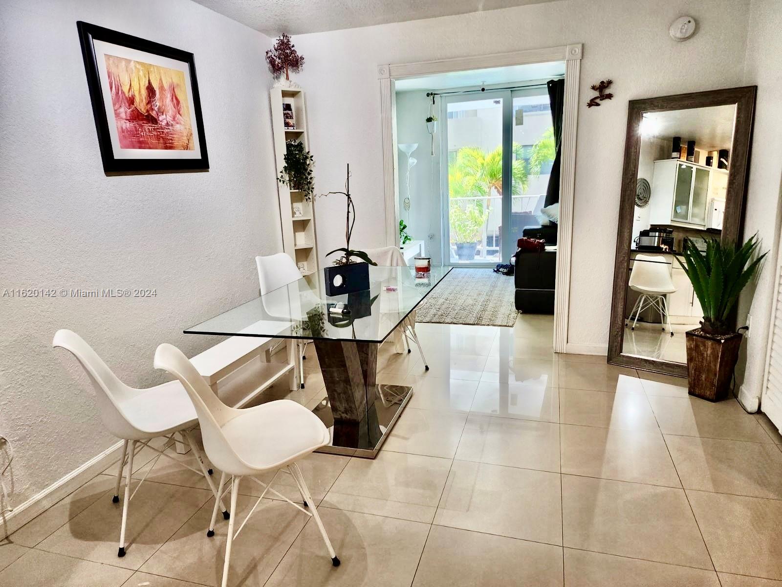 7133 Bay Dr 202, Miami Beach, Miami-Dade County, Florida - 1 Bedrooms  
1 Bathrooms - 