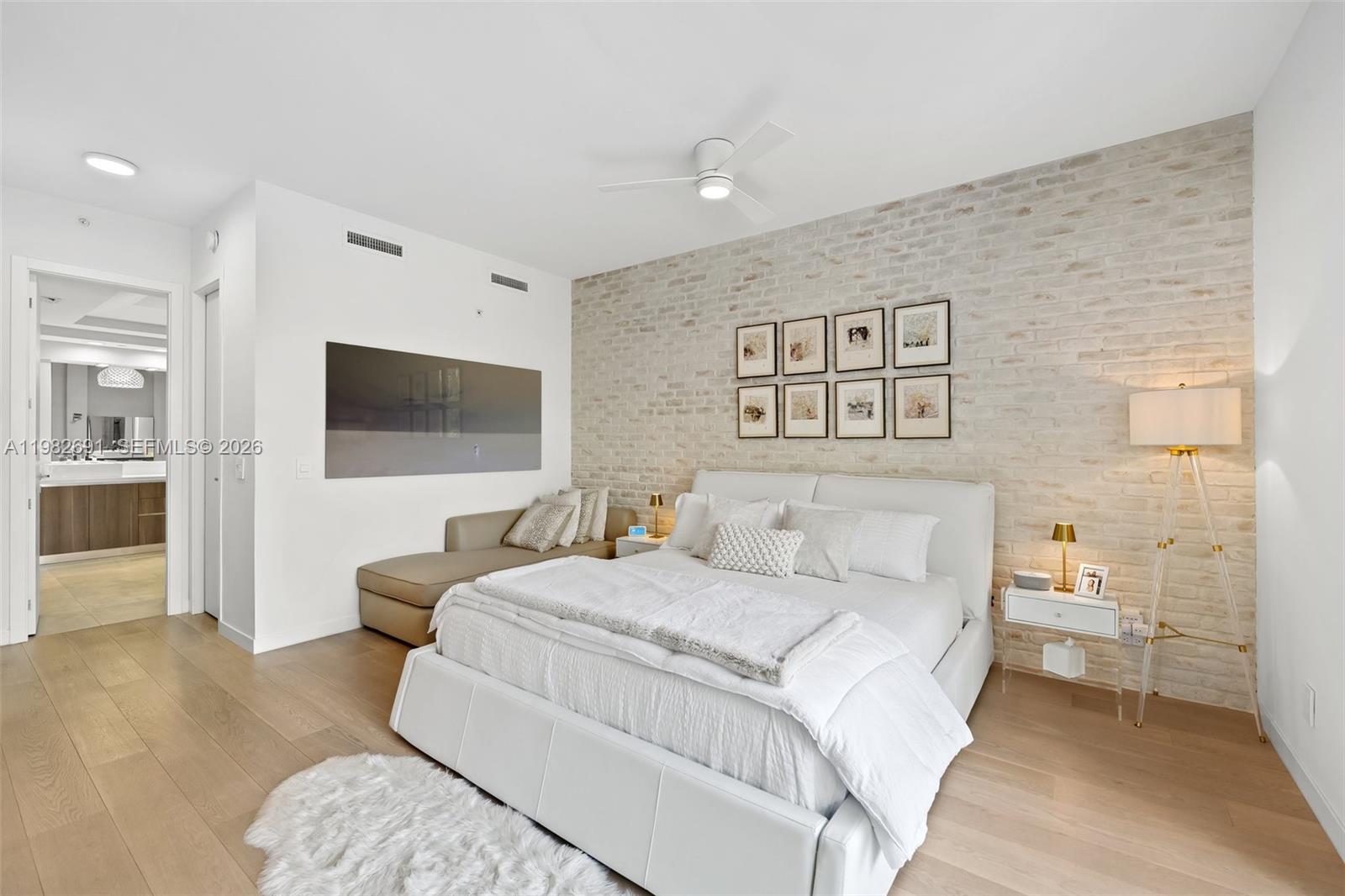 CYMBRINAS CAY CONDOMINIUM - Residential Lease