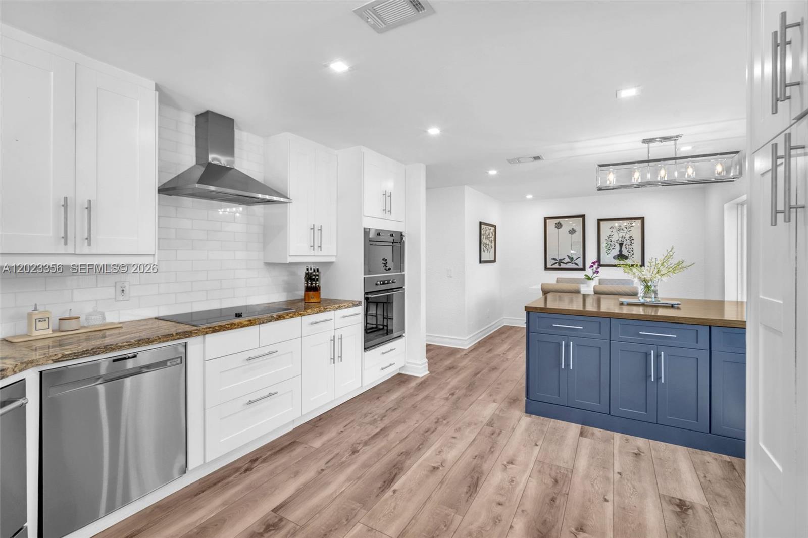 Grand Palms: The Grove - Residential