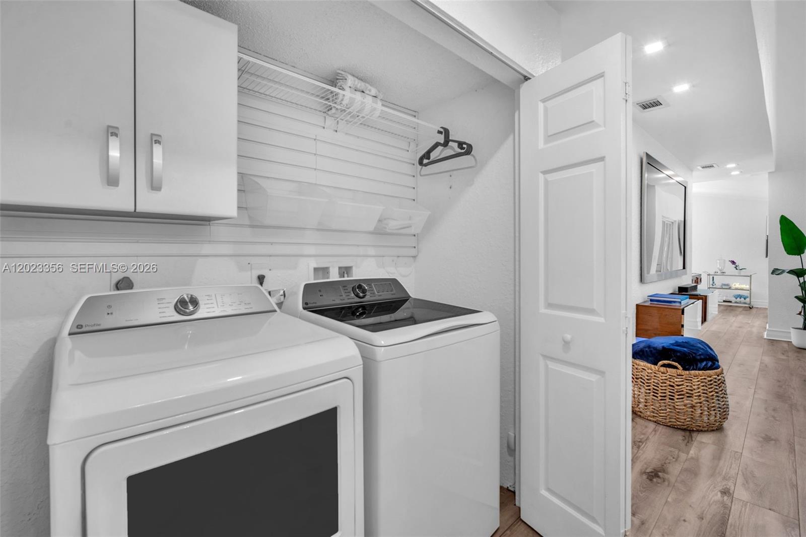 Grand Palms: The Grove - Residential