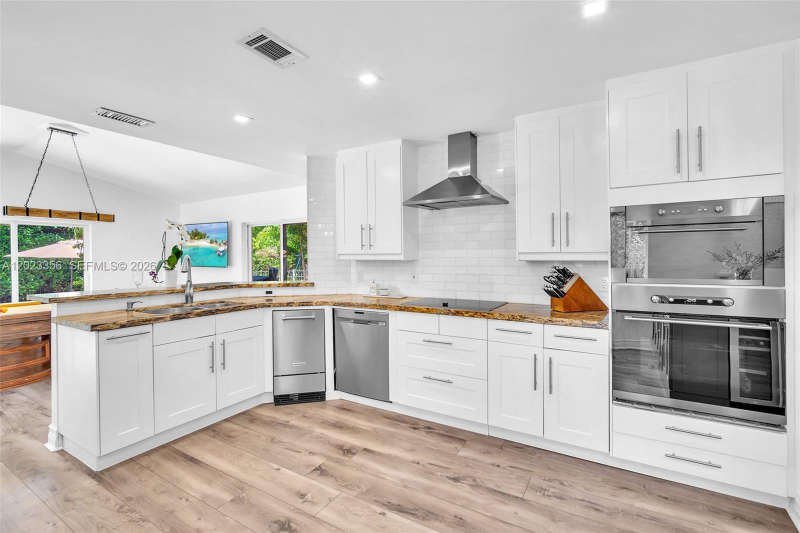 Grand Palms: The Grove - Residential