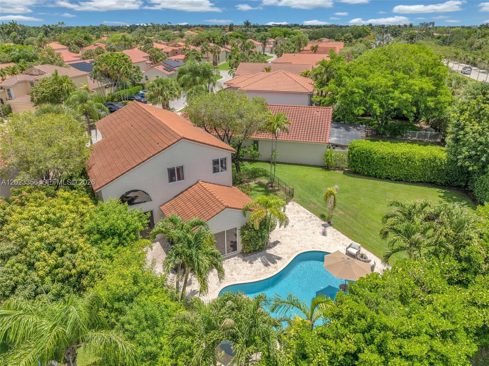 Grand Palms: The Grove - Residential