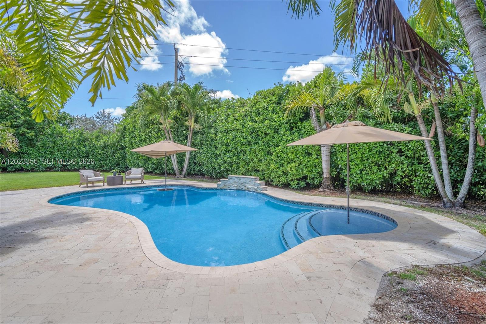 Grand Palms: The Grove - Residential