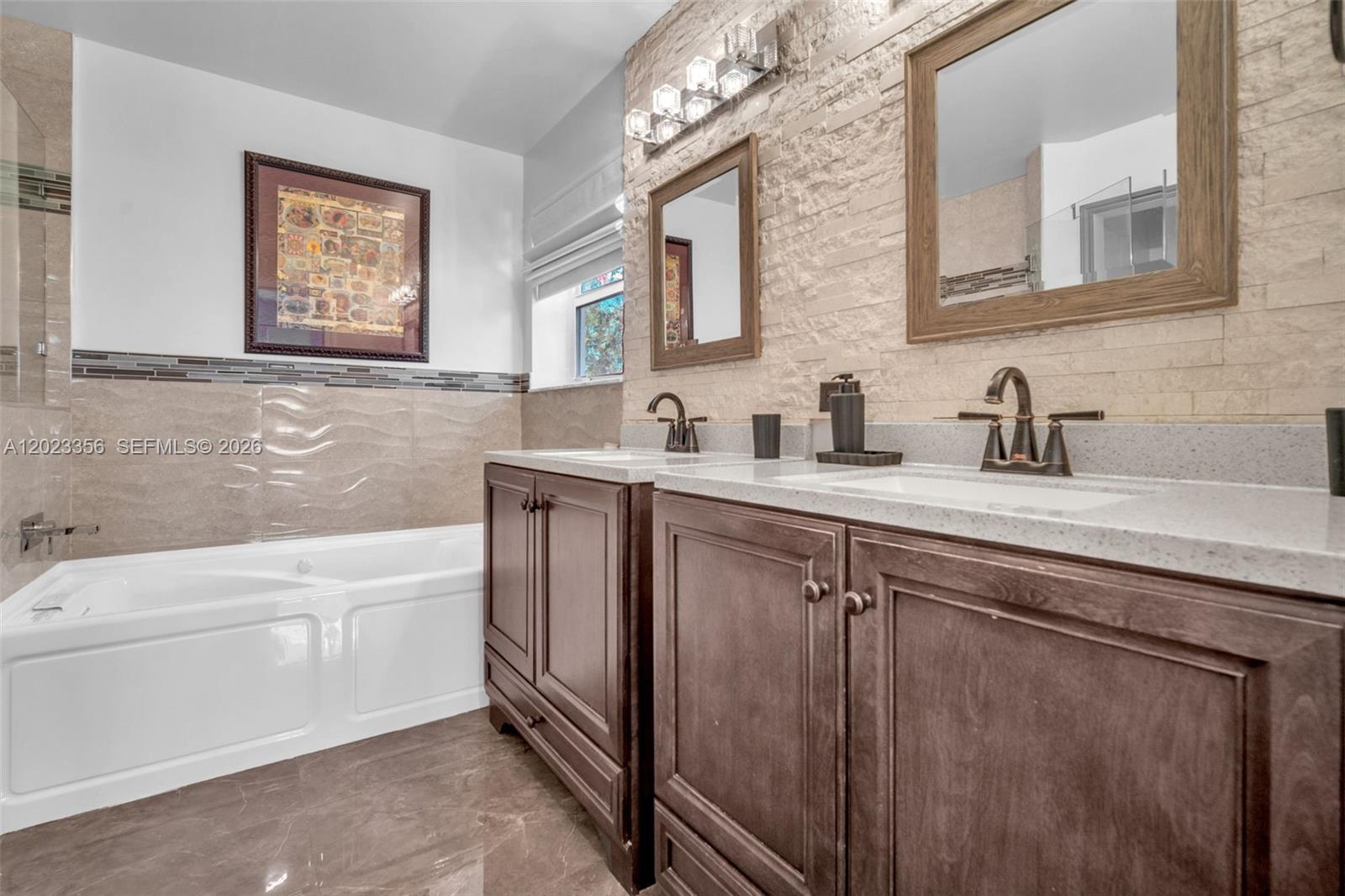 Grand Palms: The Grove - Residential