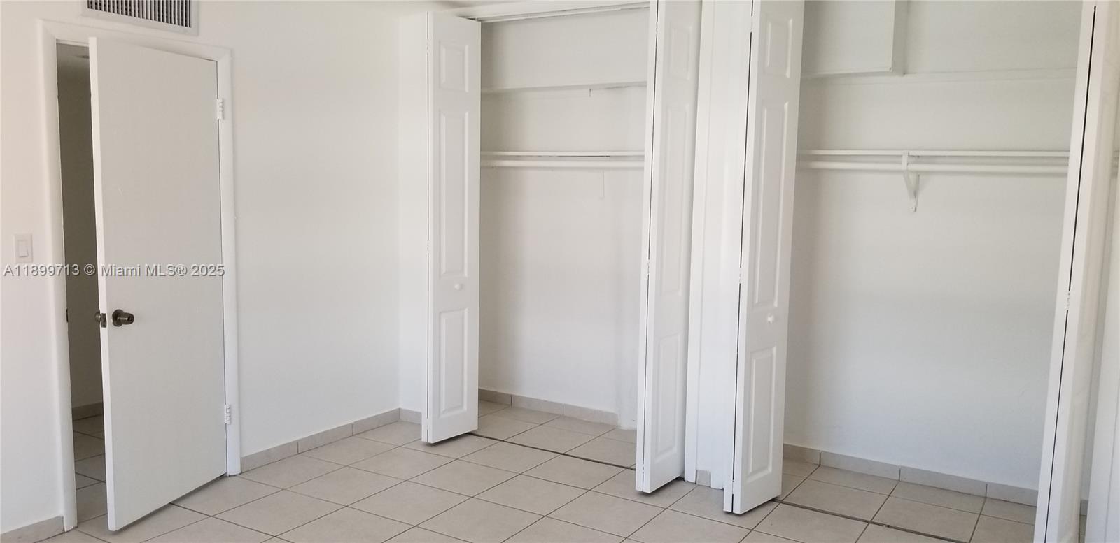 THE PALMS 51 CONDO - Residential Lease