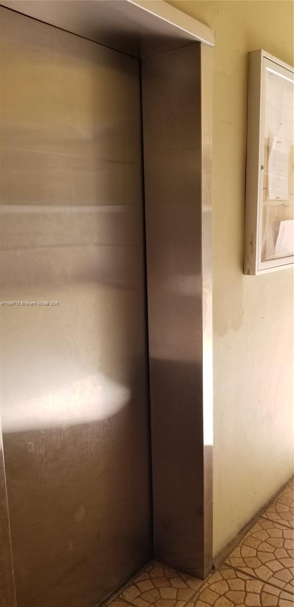 THE PALMS 51 CONDO - Residential Lease