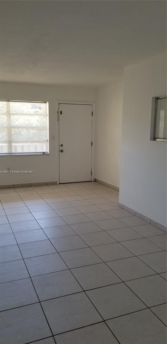 THE PALMS 51 CONDO - Residential Lease