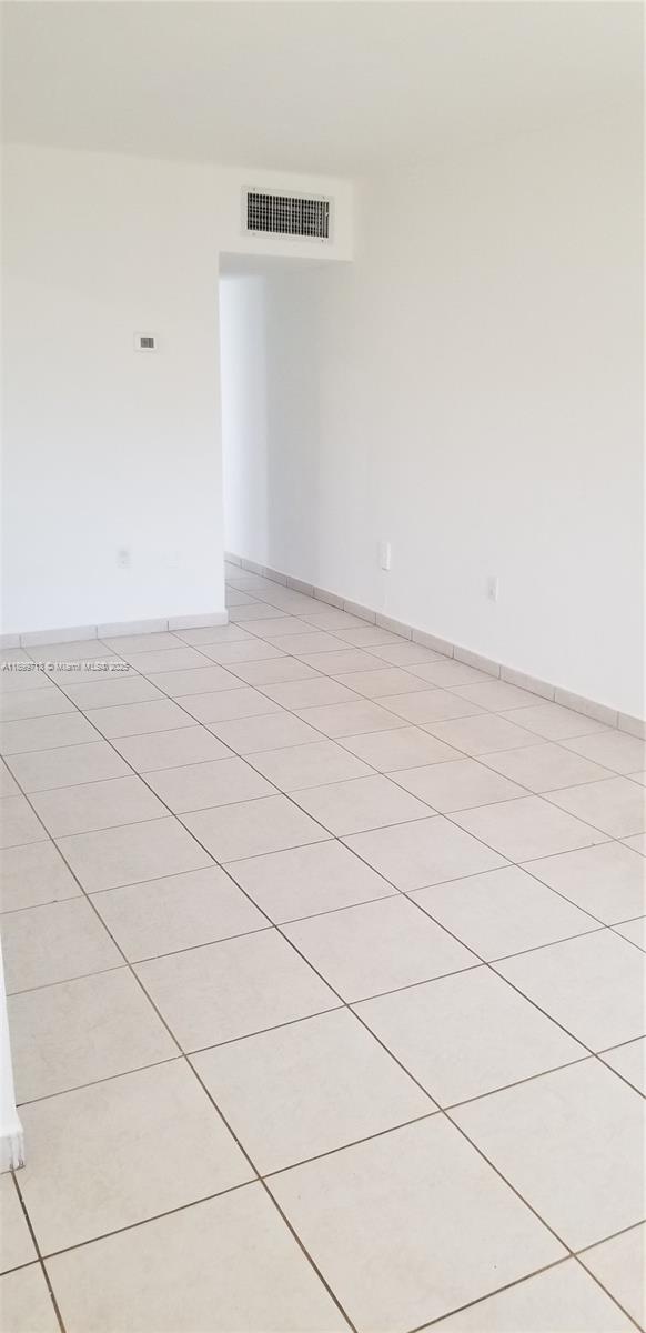 THE PALMS 51 CONDO - Residential Lease