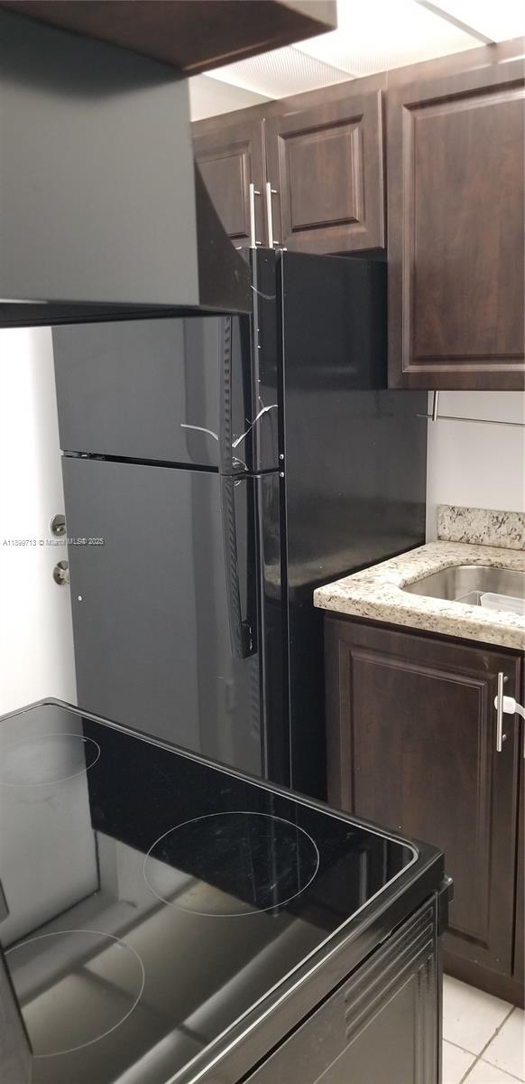 THE PALMS 51 CONDO - Residential Lease