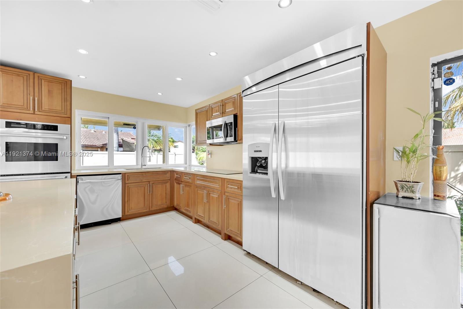 BOULEVARD NORTH - Residential