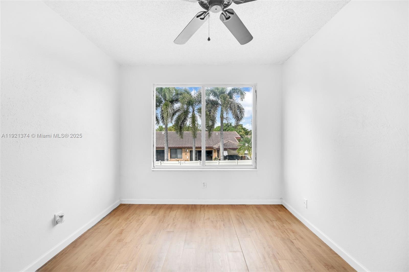 BOULEVARD NORTH - Residential