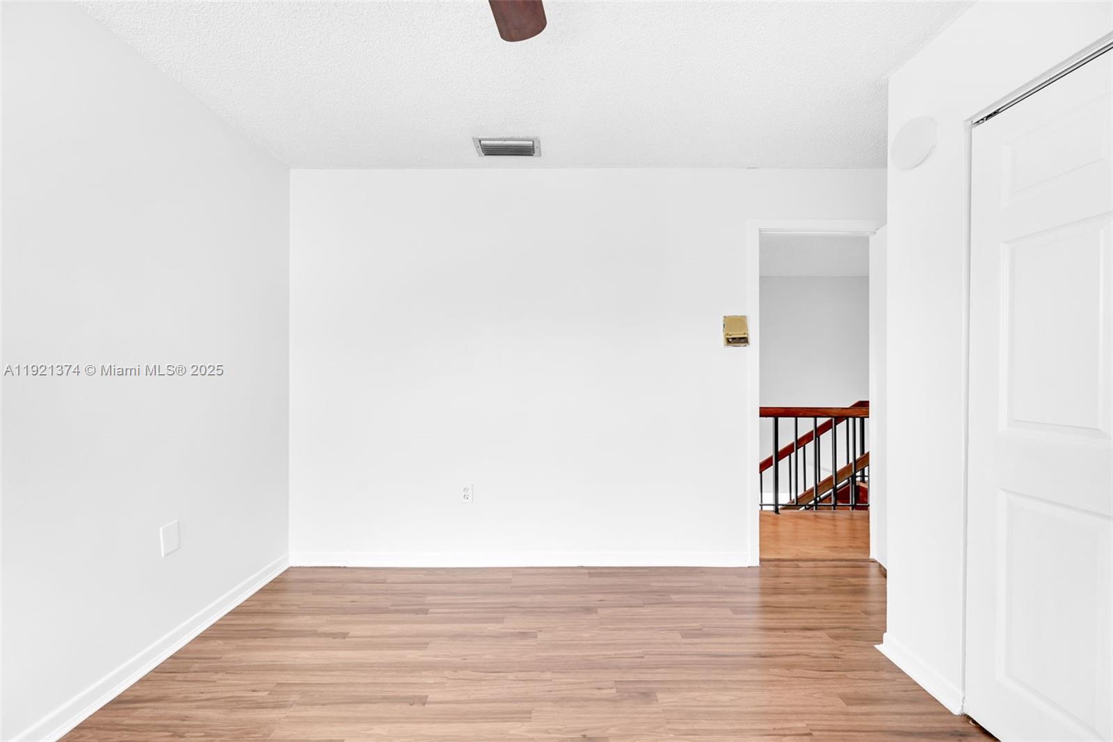 BOULEVARD NORTH - Residential