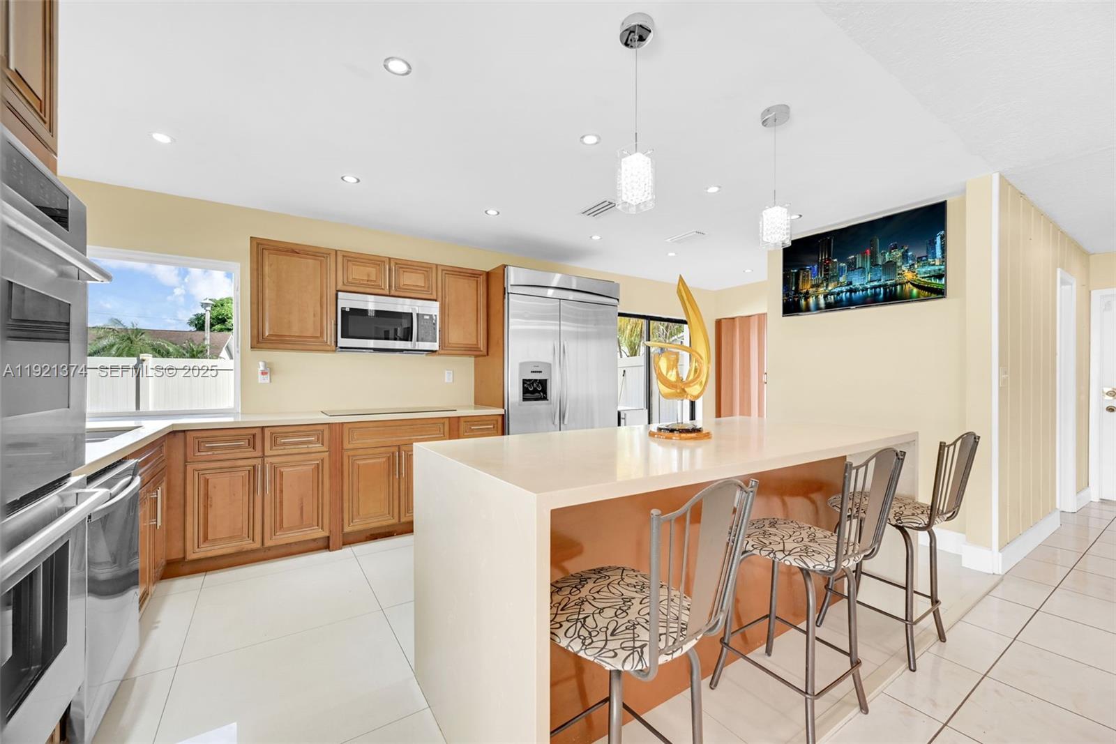 BOULEVARD NORTH - Residential