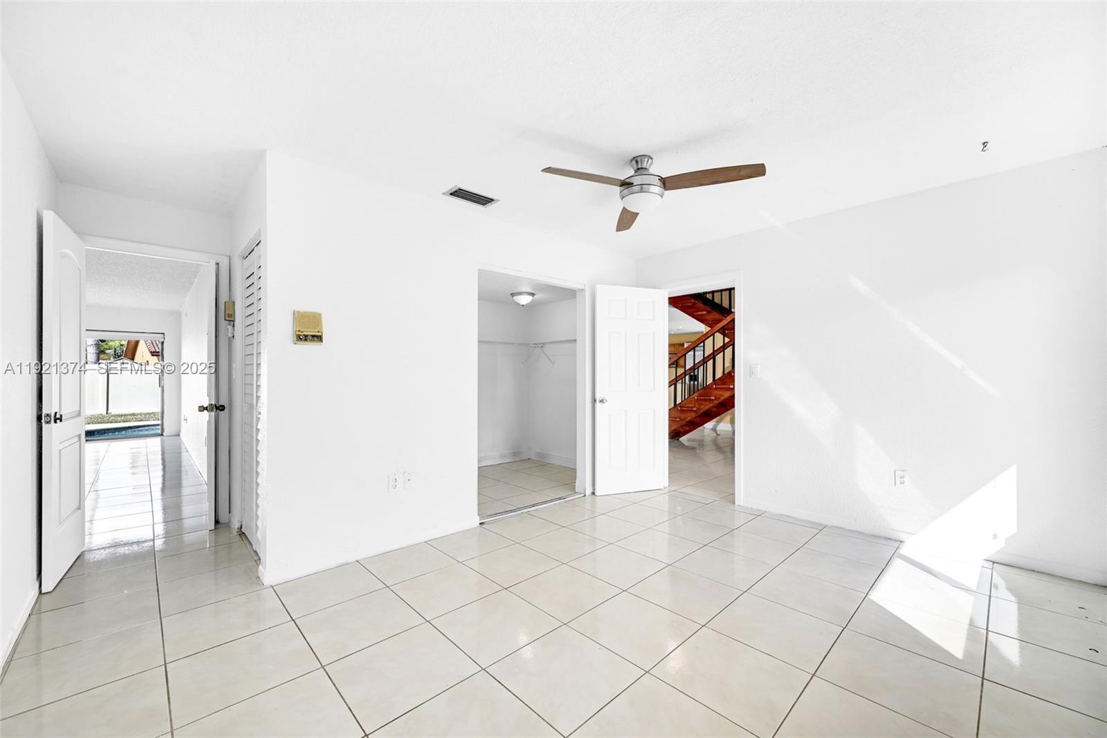 BOULEVARD NORTH - Residential