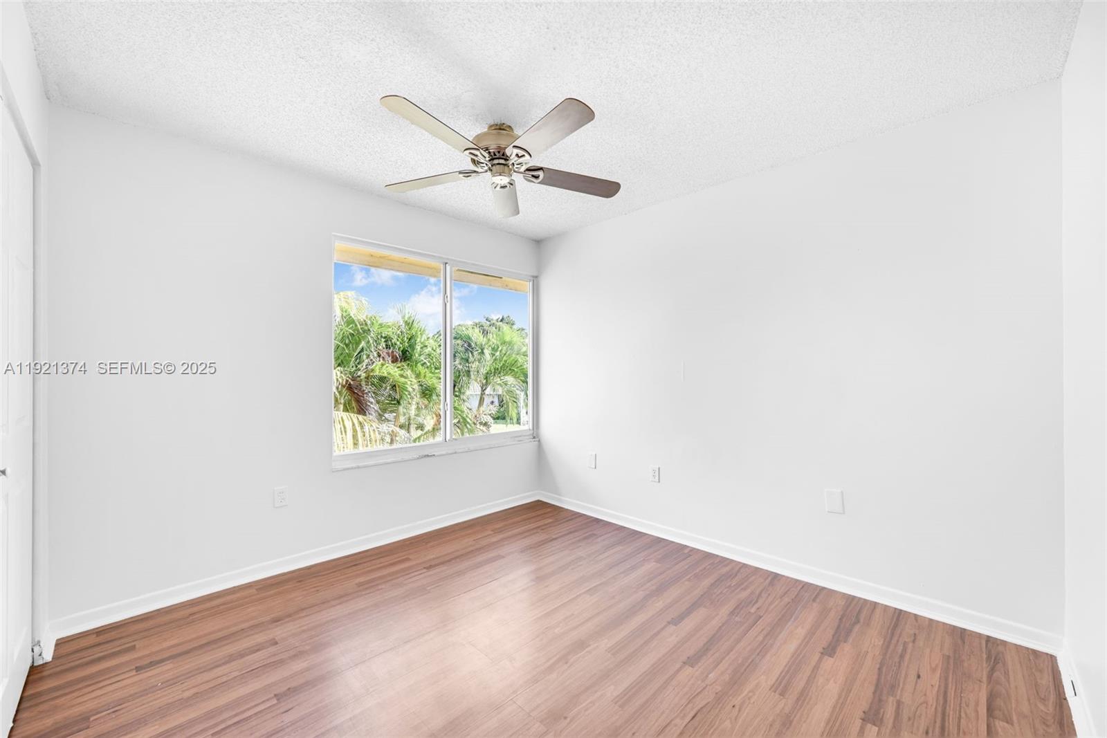 BOULEVARD NORTH - Residential