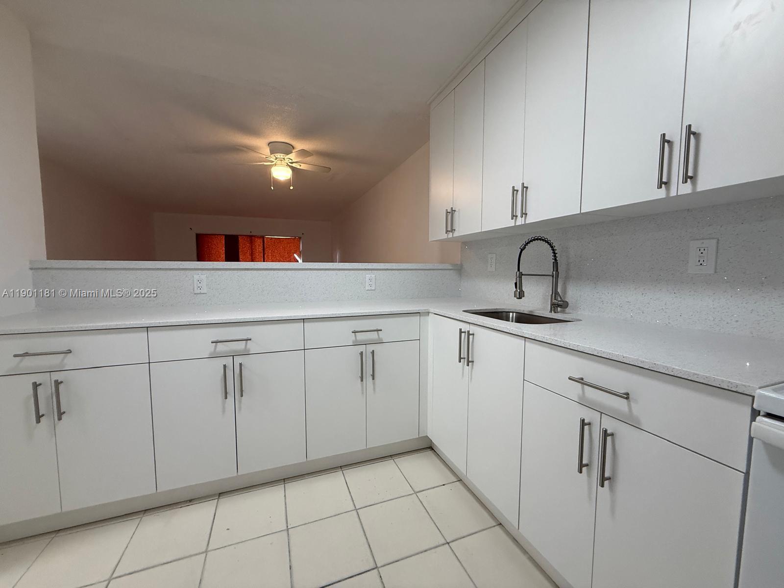 OLA CONDO - Residential Lease