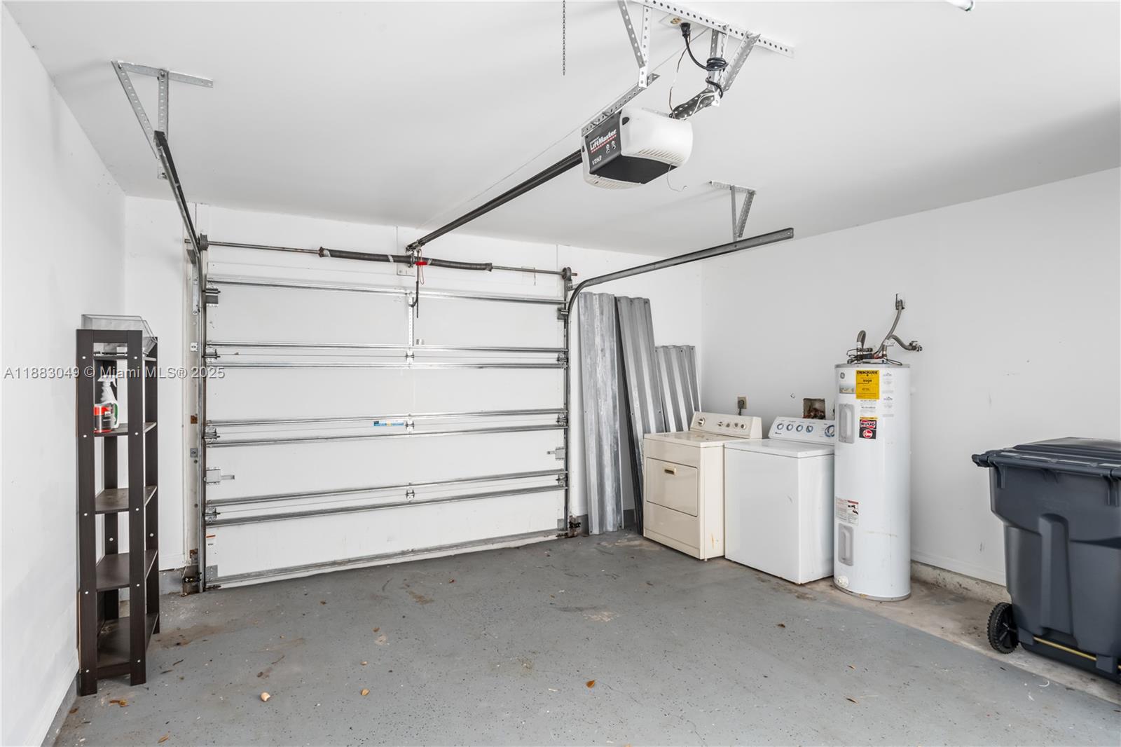 SUGAR POND MANOR OF WELLI - Residential Lease