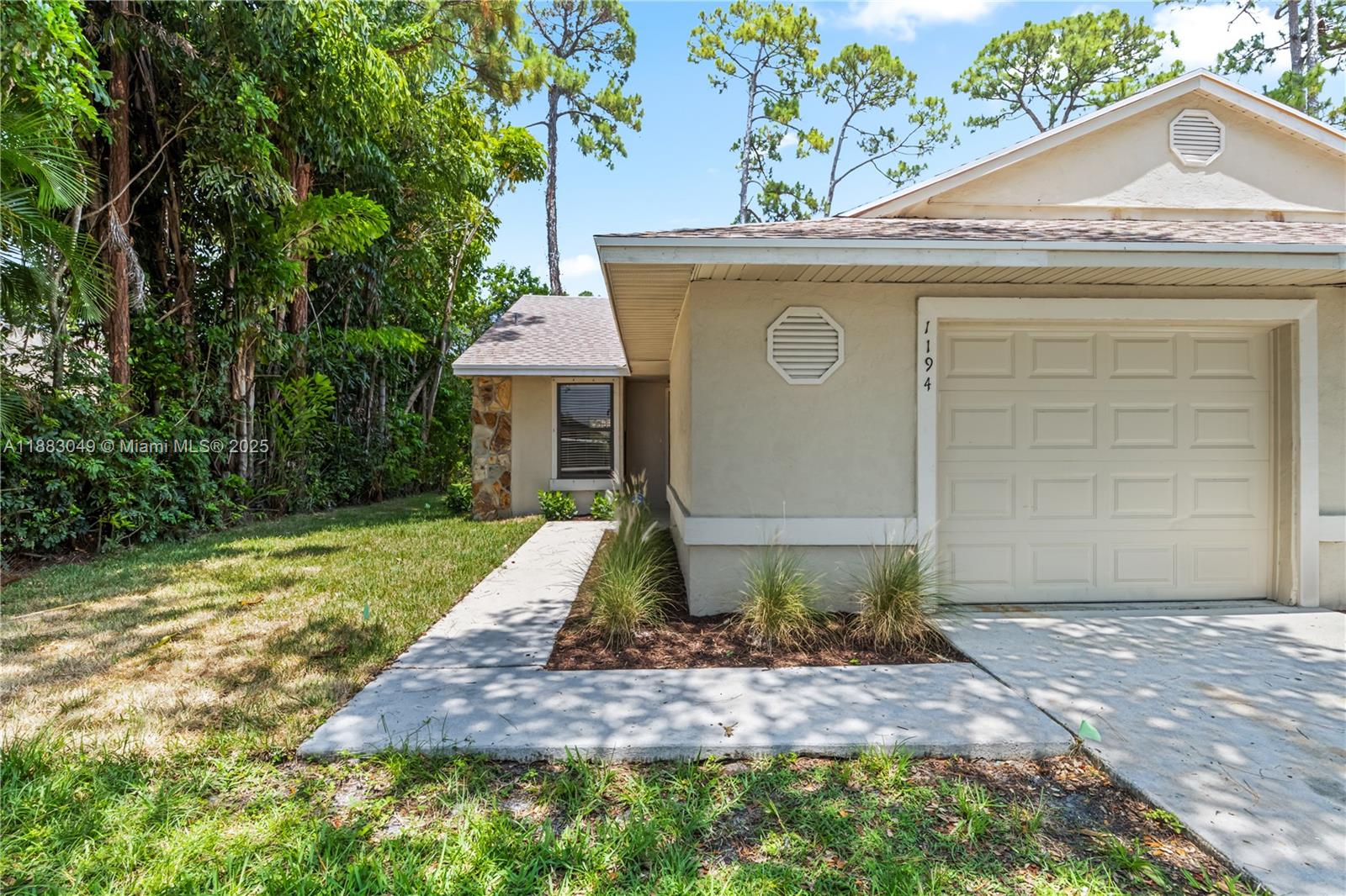 SUGAR POND MANOR OF WELLI - Residential Lease