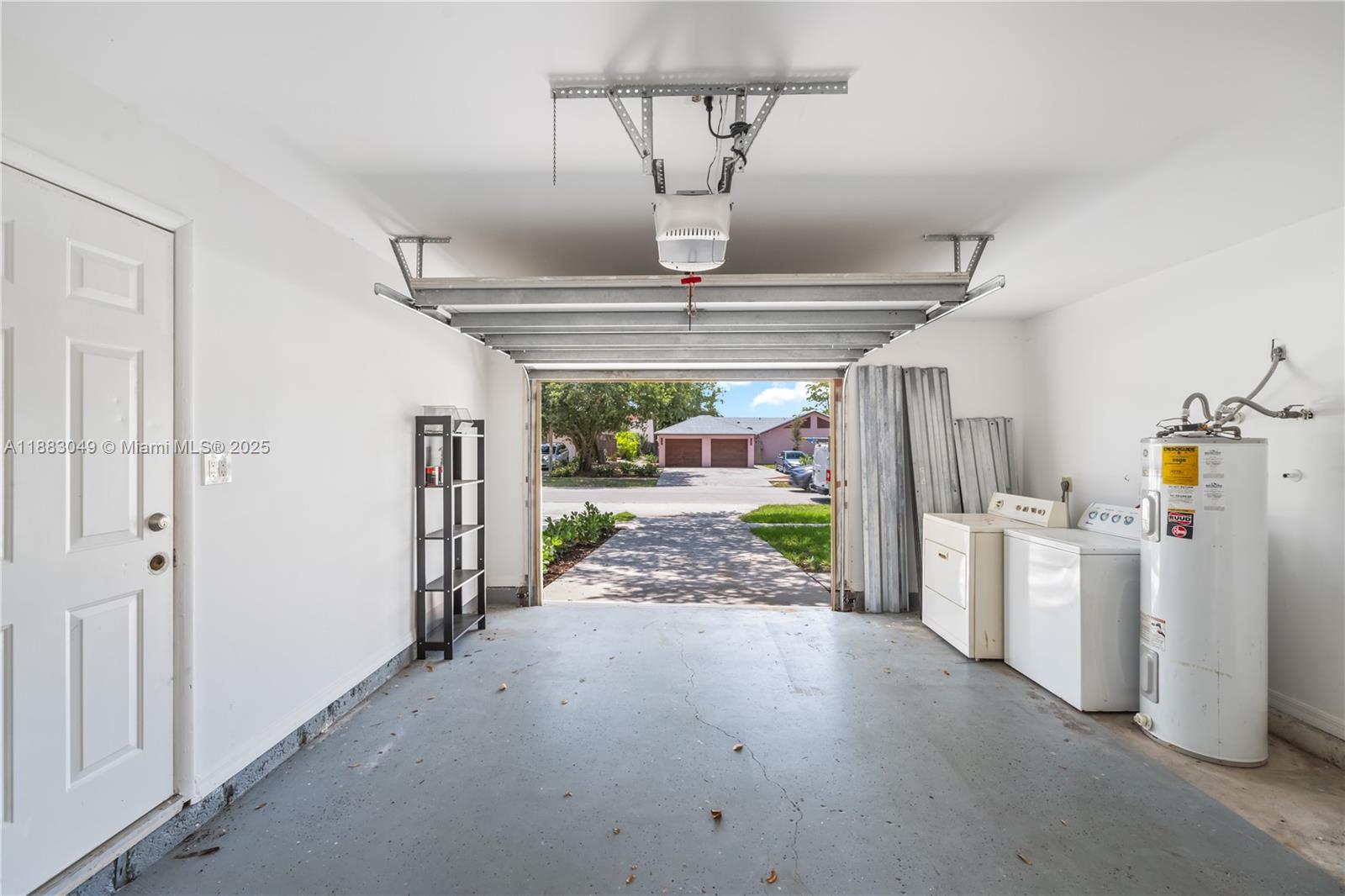 SUGAR POND MANOR OF WELLI - Residential Lease