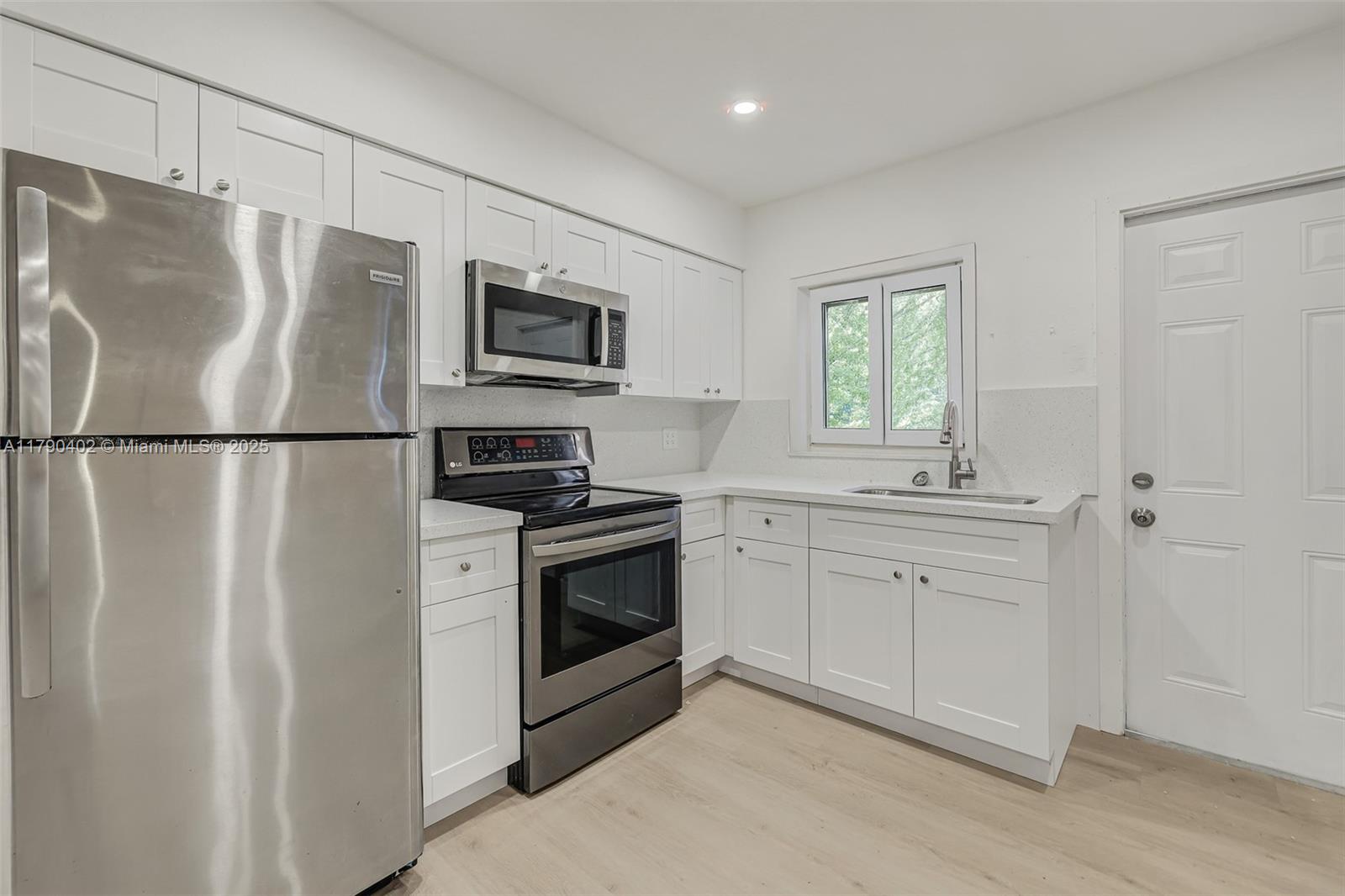 PROGRESSO - Residential Lease