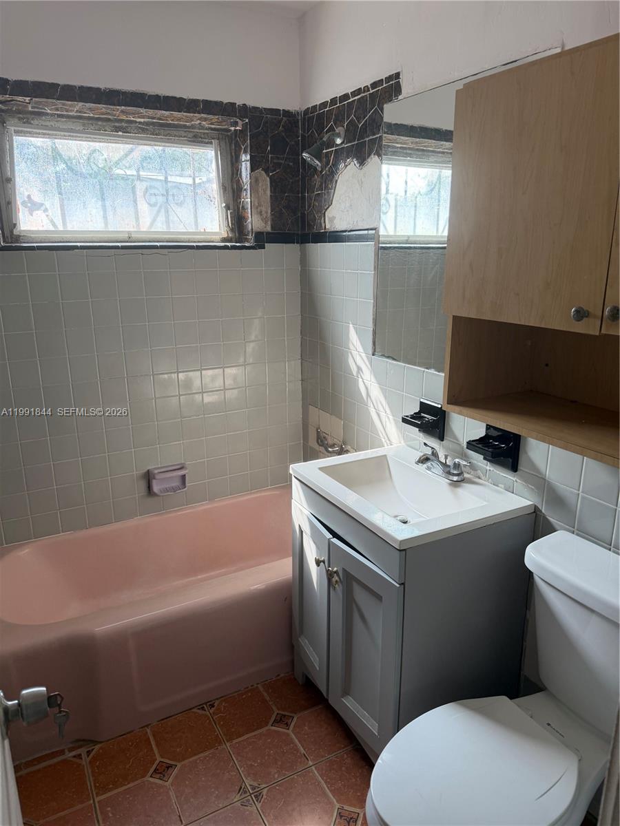 OVERBROOK SHORES - Residential