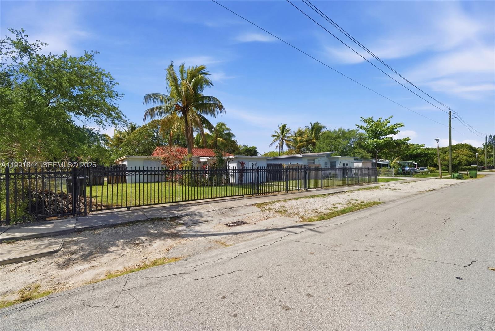 OVERBROOK SHORES - Residential