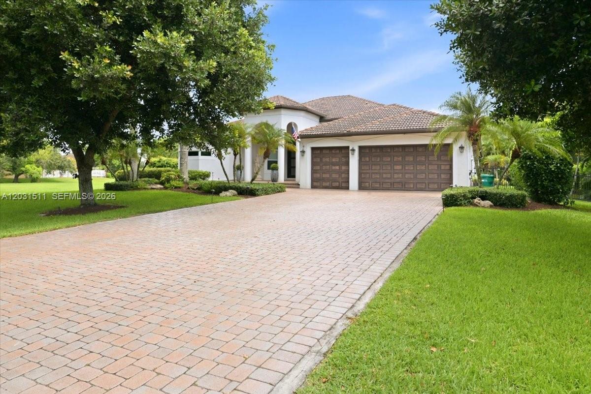 12160 NW 18th St