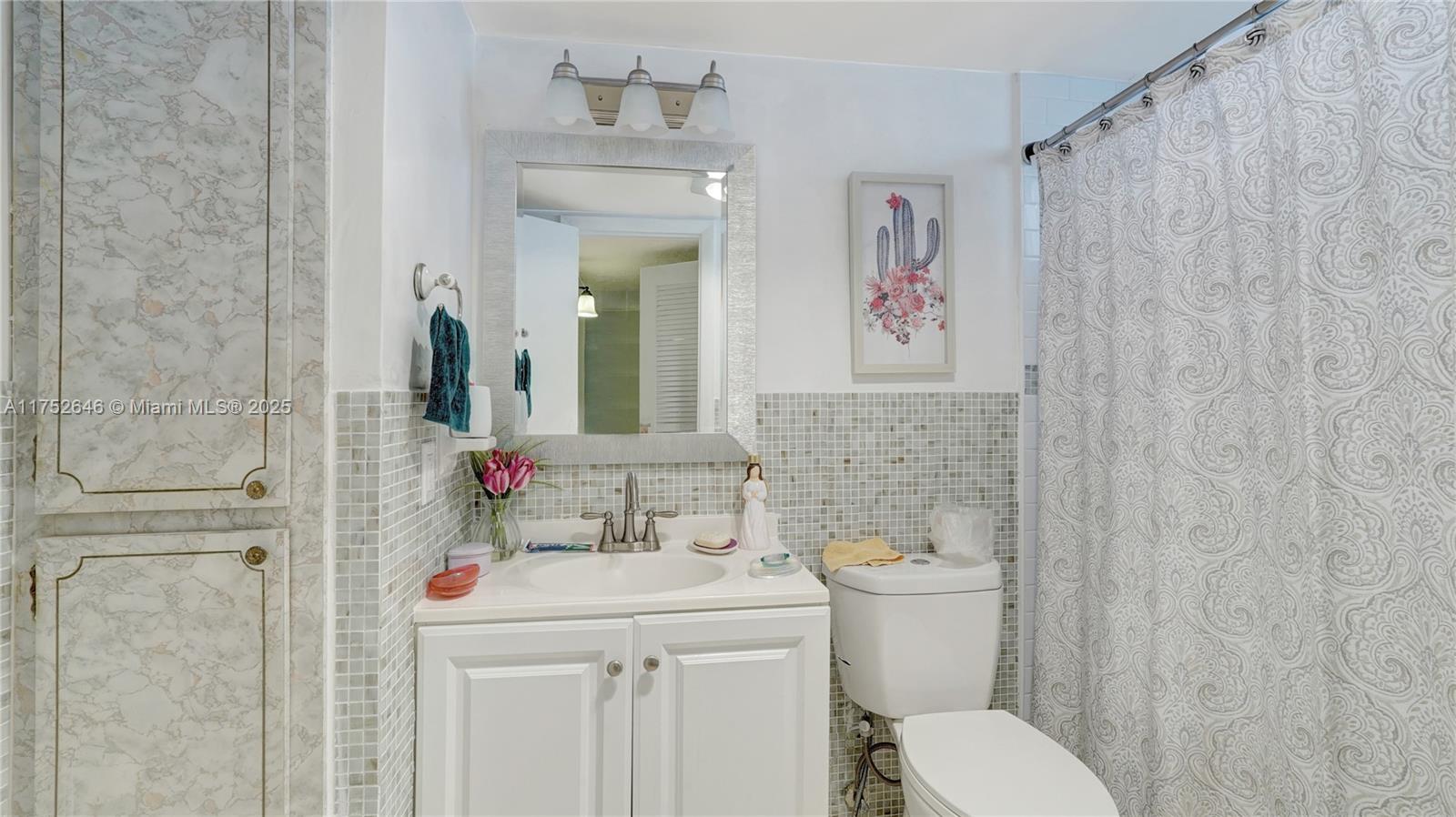 POINT EAST SEC III CONDO - Residential