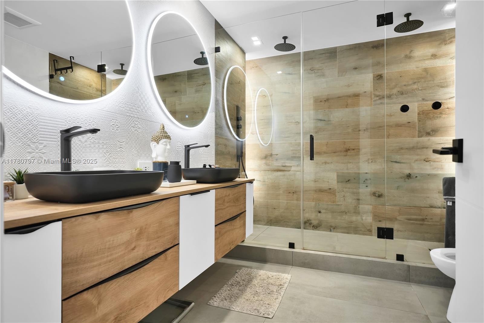 POINCIANA IS YT & RCQ CLU - Residential