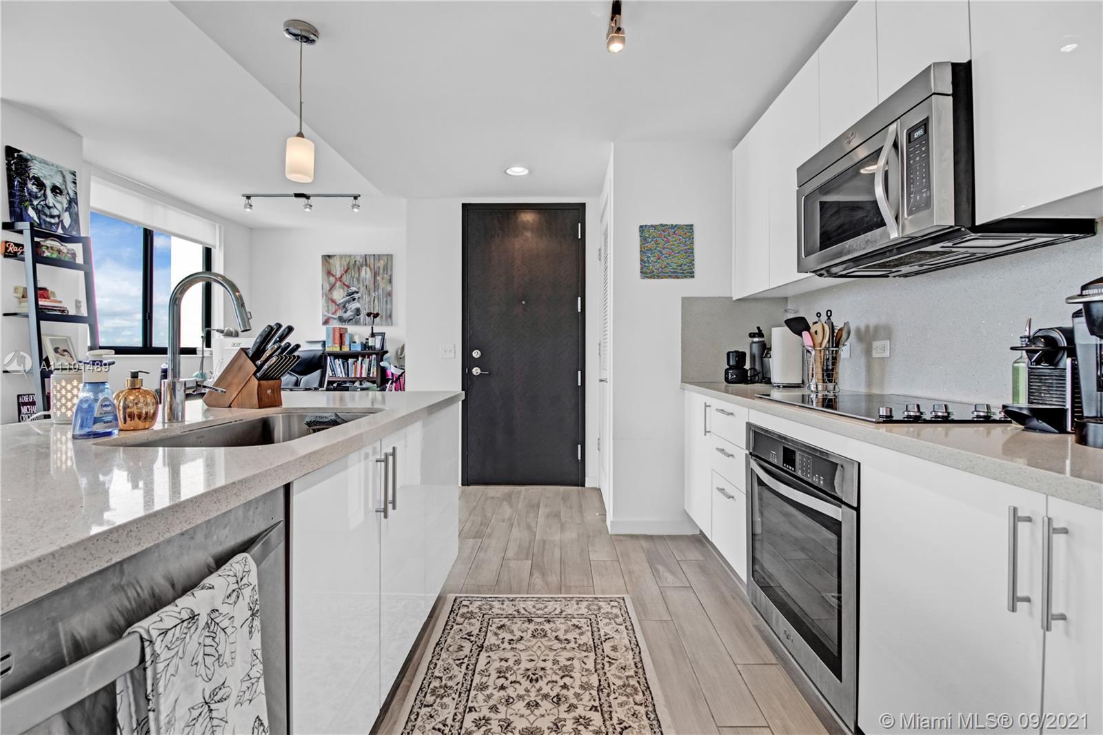 NINE AT MARY BRICKELL VIL - Residential