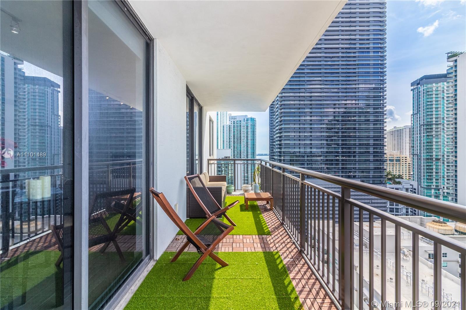 NINE AT MARY BRICKELL VIL - Residential