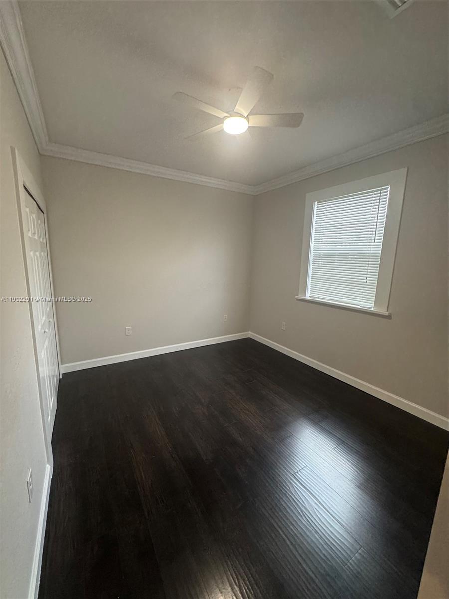 KENDALL COMMONS RESIDENTI - Residential Lease