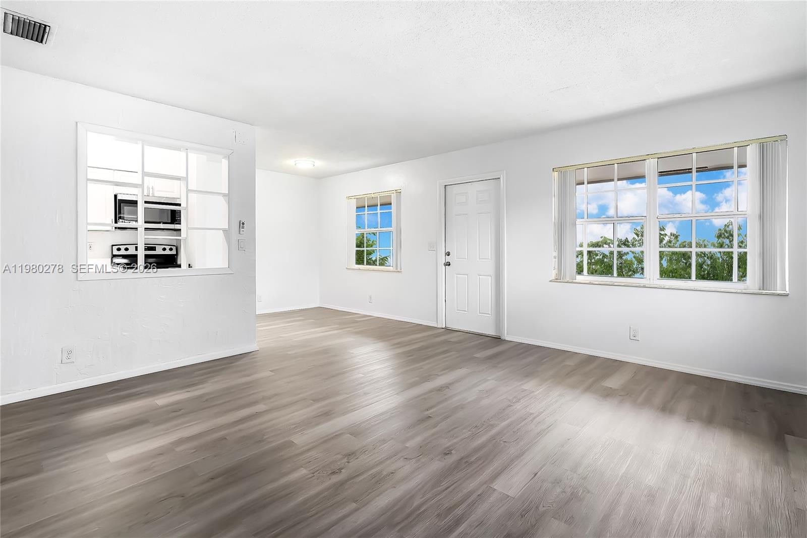 ROSE MARIE BONIELLO GARDE - Residential Lease
