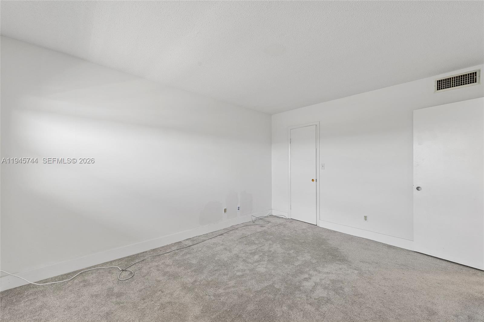 WINTER HAVEN TOWERS CONDO - Residential