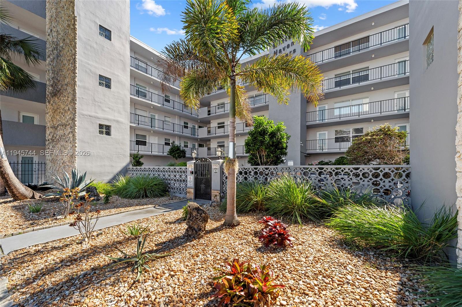 View photos, virtual tours, details... 1750 Jefferson St 510