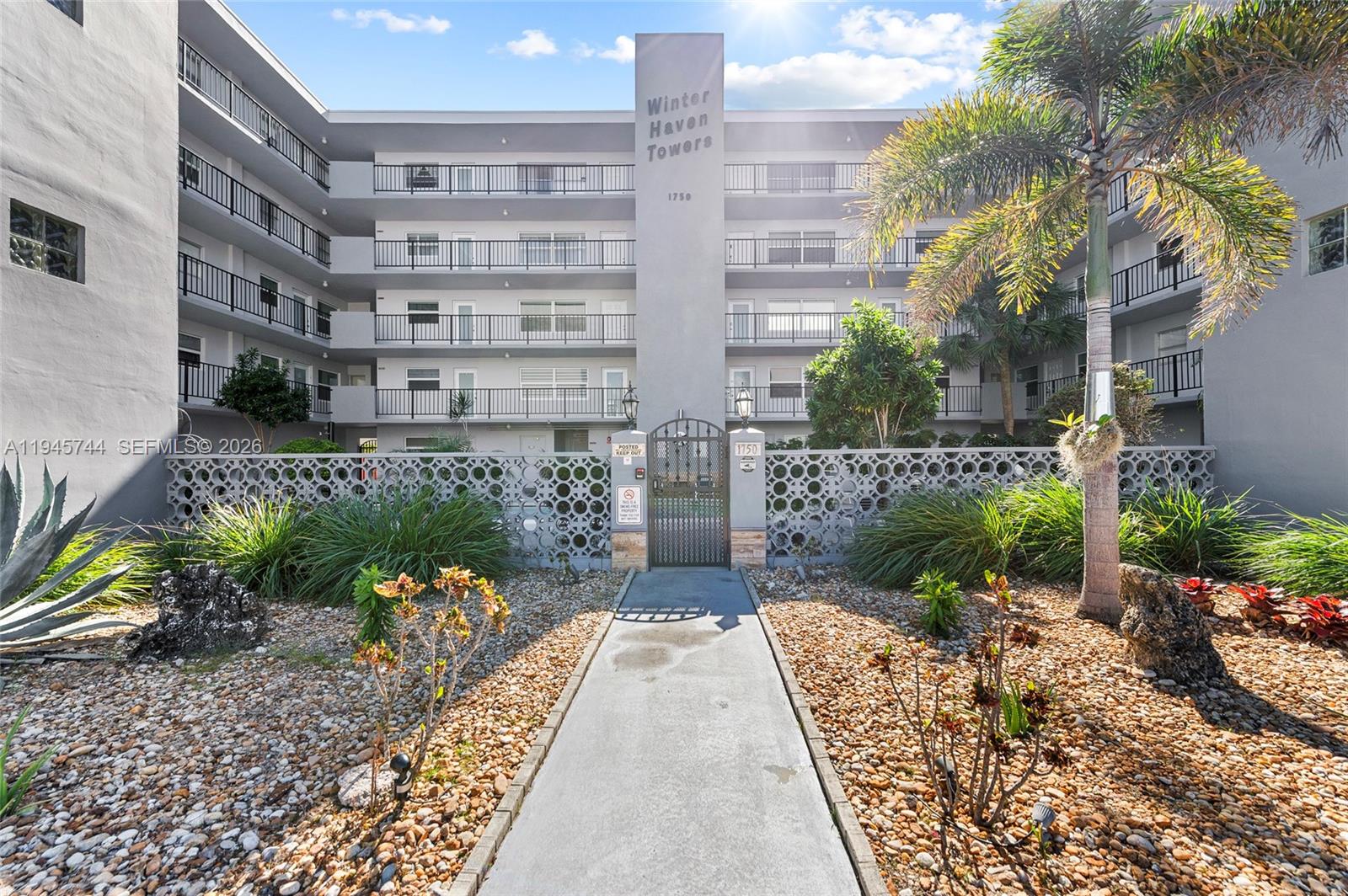 View photos, virtual tours, details... 1750 Jefferson St 510