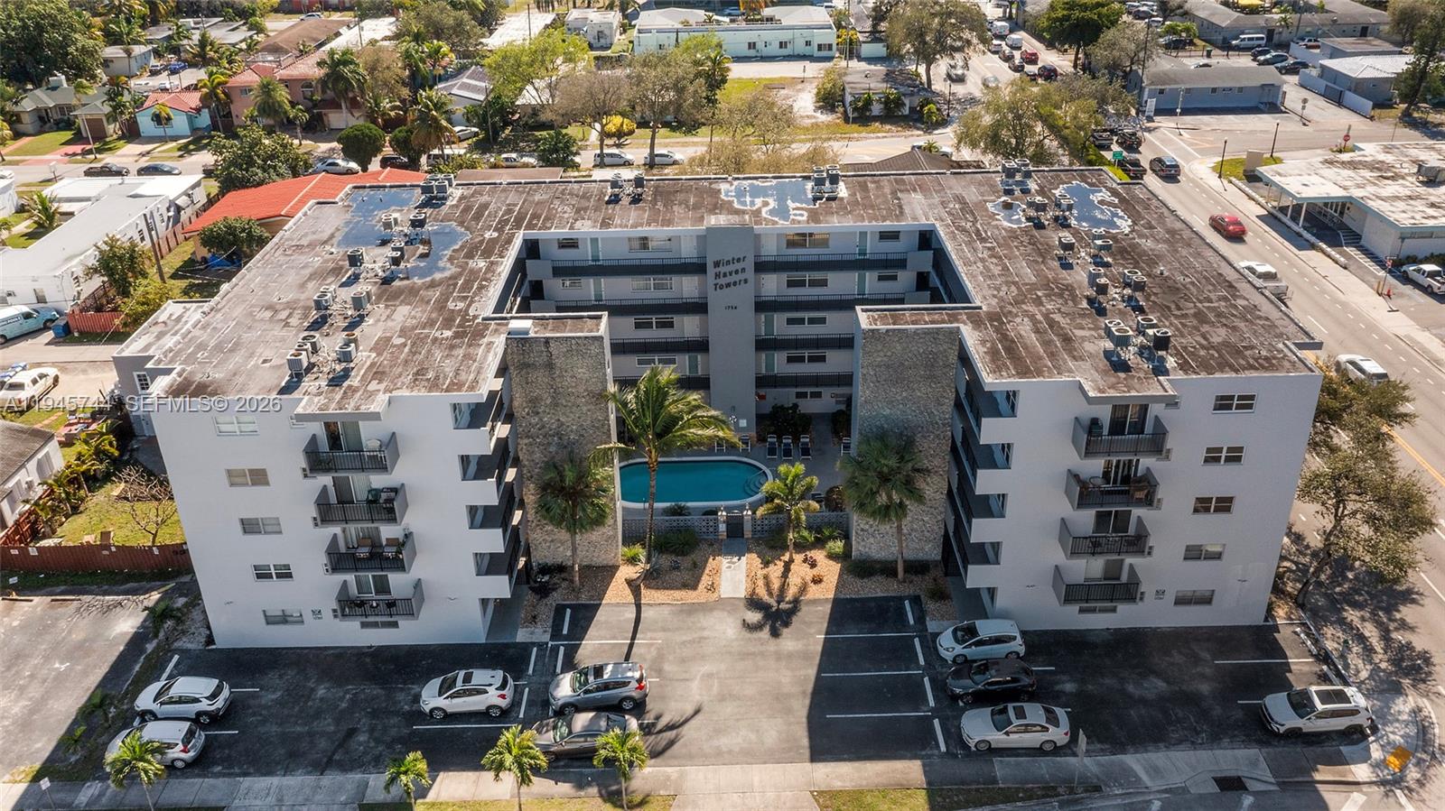 WINTER HAVEN TOWERS CONDO - Residential