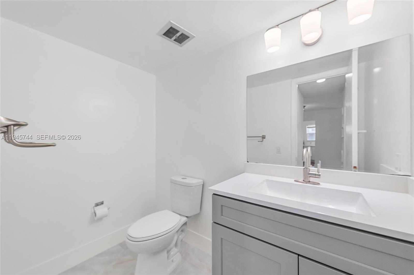 WINTER HAVEN TOWERS CONDO - Residential